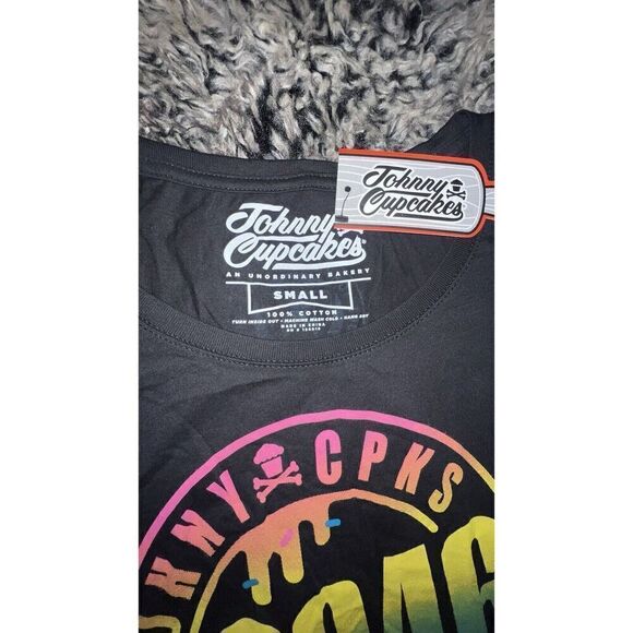 Rare Johnny Cupcakes Los Angles Zip Code Store Closing Tee Small - Picture 4 of 11